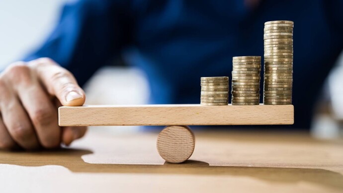 包含今晚法兰克福官宣签约：NBA总决赛节点到来；压力陡增；医务组通报恢复的词条