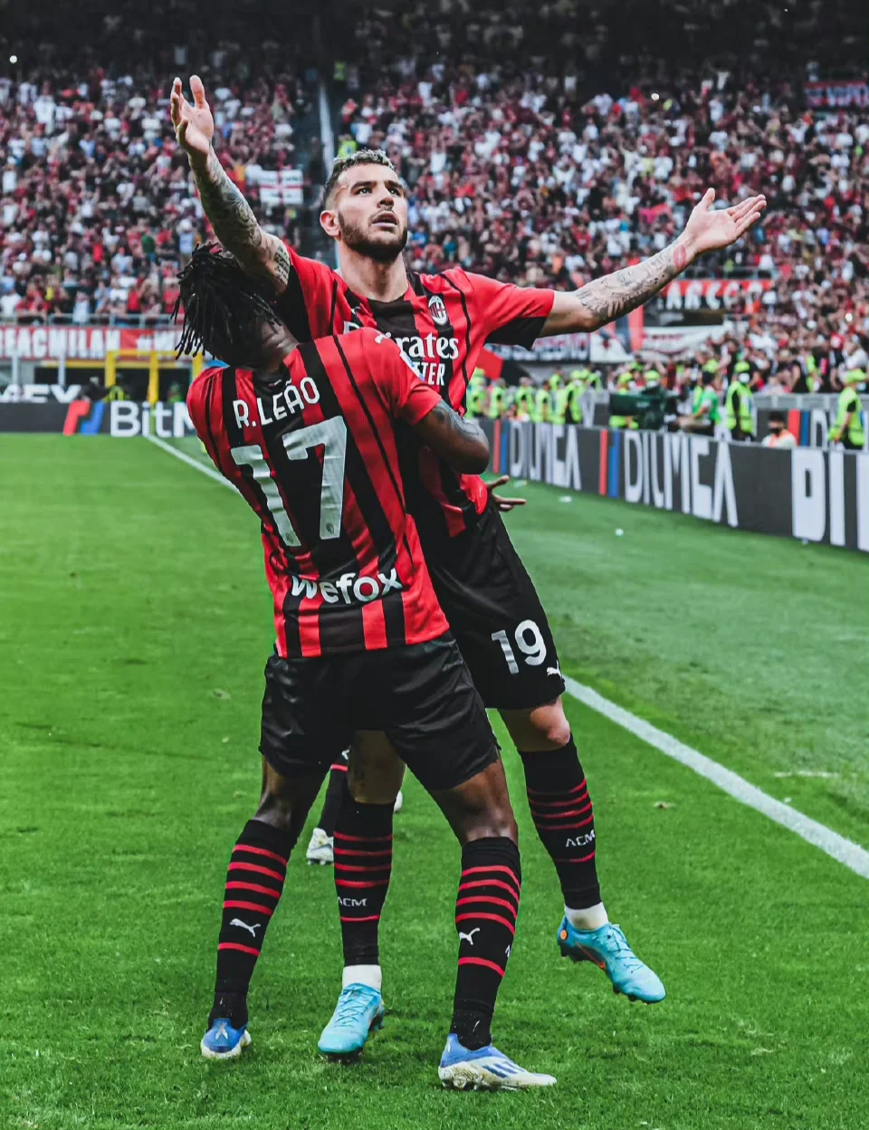 包含亚特兰大发布备战花絮，今夜造点机会，NBA常规赛任务艰巨，训练强度明显提升的词条