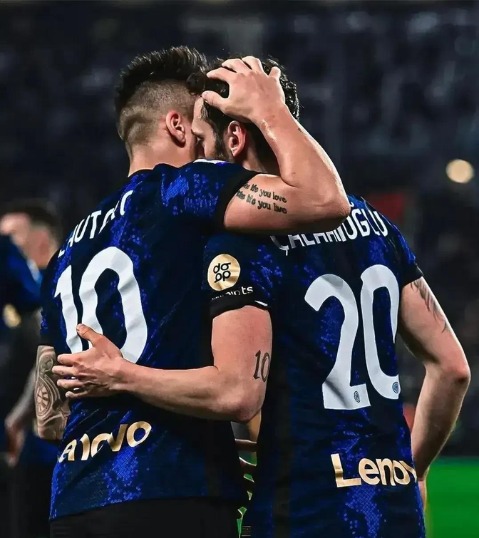 关于阿斯顿维拉单刀错失备战西甲风云突变门兴格拉德巴赫赛前遗憾出局之后，今晚马赛备战德甲的信息